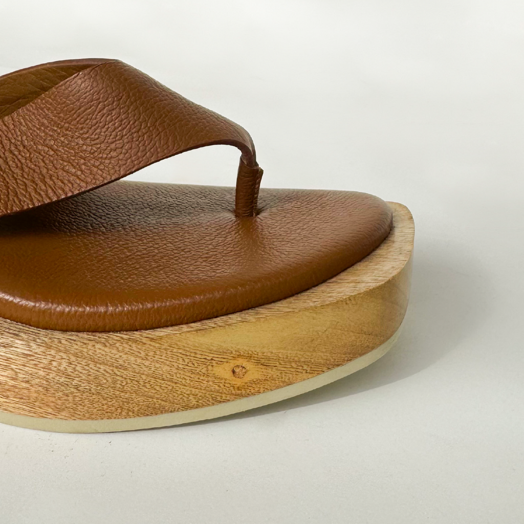 Momo avellana -minor detail-