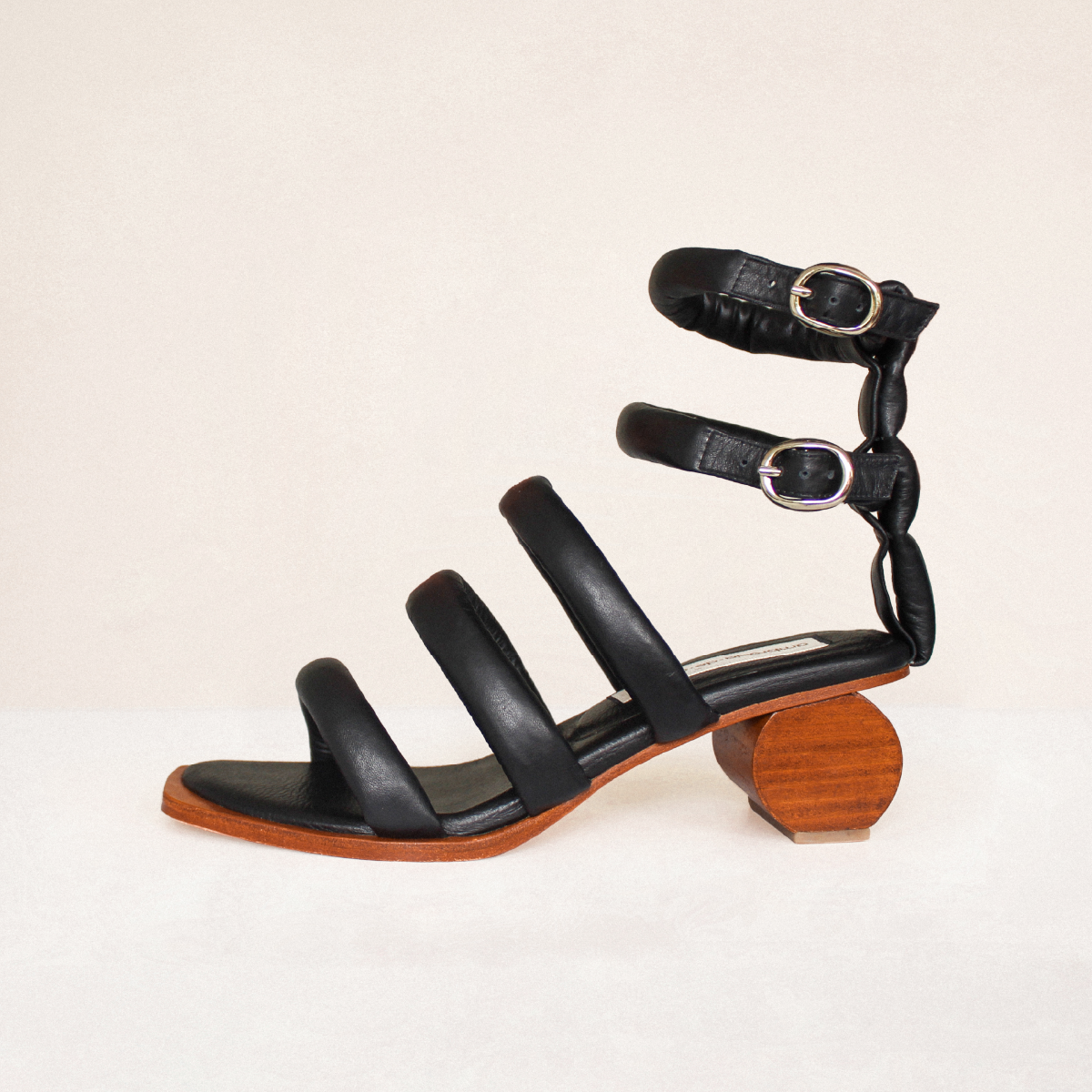 Boa sombra -minor detail-